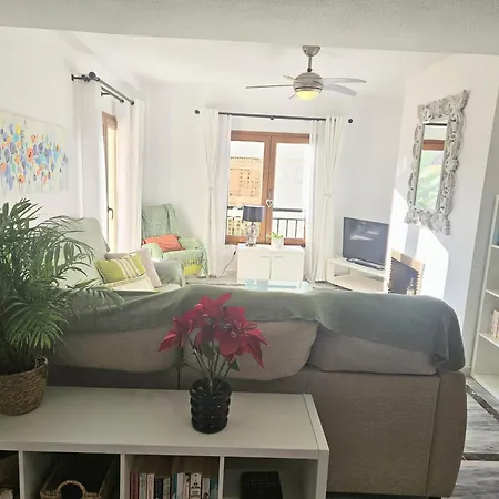 Apartamento Duquesa 'penthouse' Large Apt Close To Port/beach *